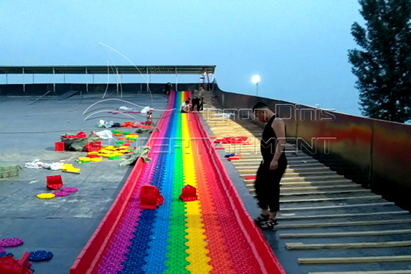 rainbow slide amusement ride