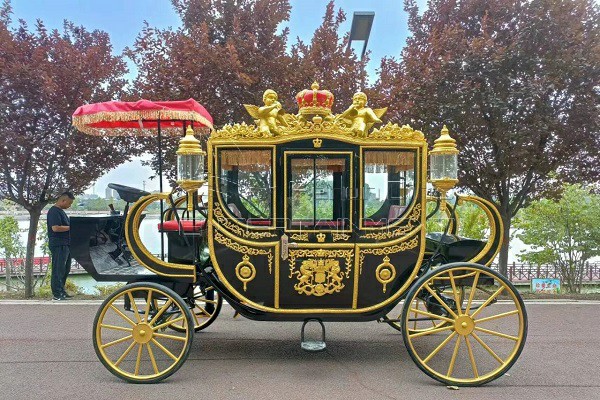 Royal Horse Carriage for Sale on the Road